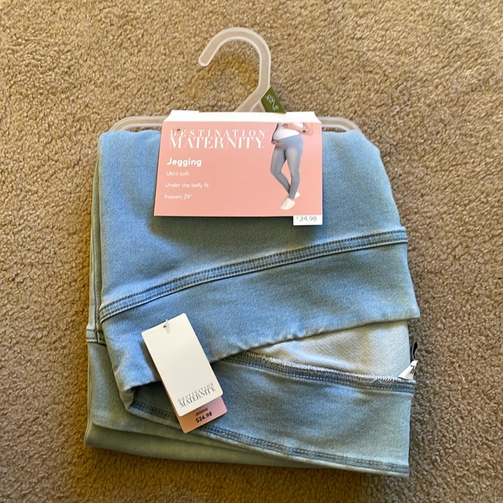 Destination Maternity Light Blue Denim Jeggings